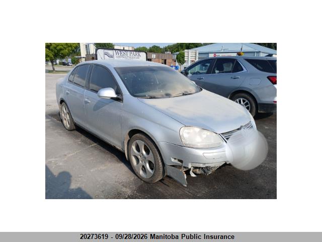 2010 Volkswagen Jetta 2.0 Tdi მანქანა იყიდება აუქციონზე, vin: 3VWJL7AJ9AM041685, აუქციონის ნომერი: 20273619