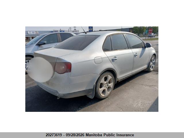 2010 Volkswagen Jetta 2.0 Tdi მანქანა იყიდება აუქციონზე, vin: 3VWJL7AJ9AM041685, აუქციონის ნომერი: 20273619