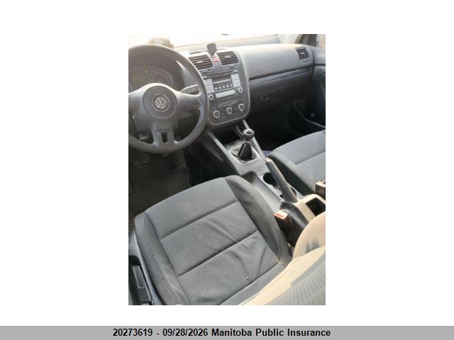 2010 Volkswagen Jetta 2.0 Tdi მანქანა იყიდება აუქციონზე, vin: 3VWJL7AJ9AM041685, აუქციონის ნომერი: 20273619