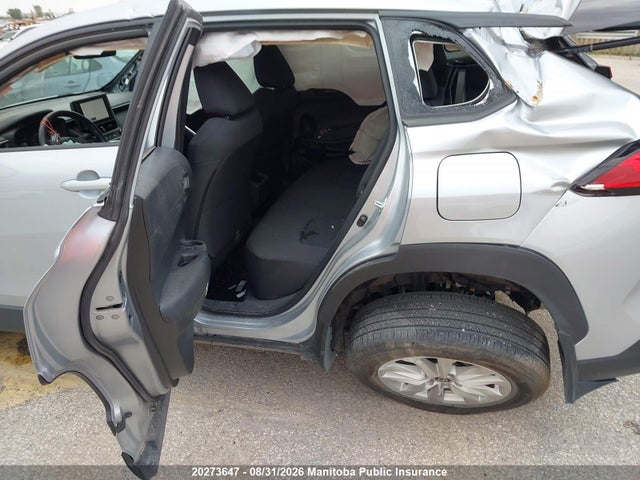 Toyota Corolla Cross Le 2023 7MUCAABG7PV058775 Image 8
