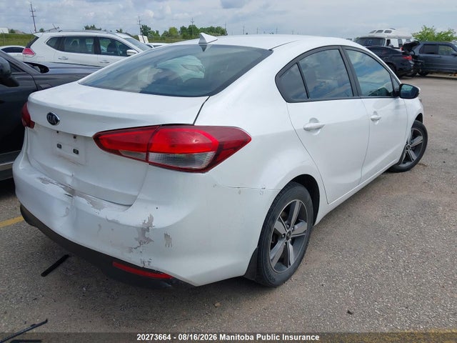 KIA FORTE LX 2018 3KPFL4A75JE227357 Image 4