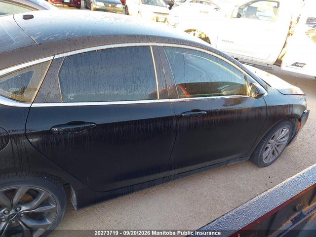 Chrysler 200 Limited 2016 1C3CCCAB3GN110547 Image 11
