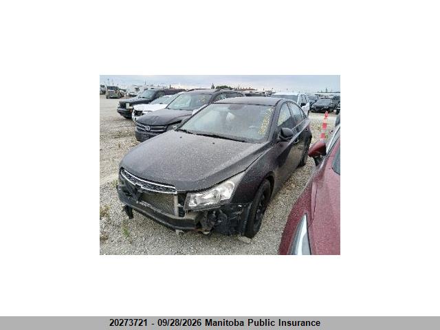 20273721 :رقم المزاد ، 1G1PL5SH1D7328538 vin ، 2013 Chevrolet Cruze Ls مزاد بيع