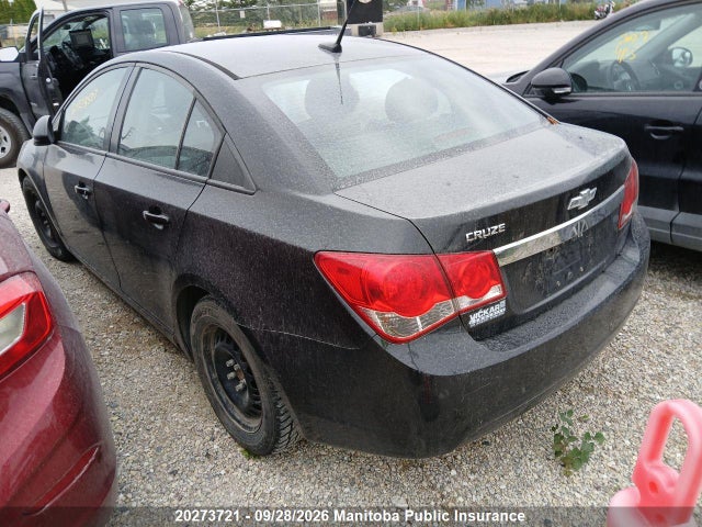 20273721 :رقم المزاد ، 1G1PL5SH1D7328538 vin ، 2013 Chevrolet Cruze Ls مزاد بيع