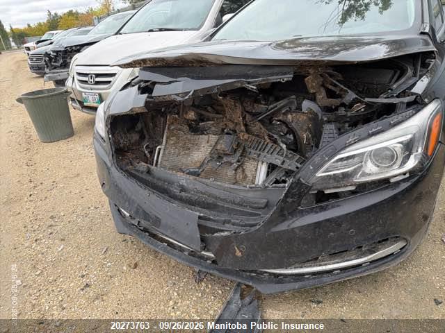20273763 :رقم المزاد ، 1G4ZR5SS4HU138133 vin ، 2017 Buick Lacrosse V6 مزاد بيع