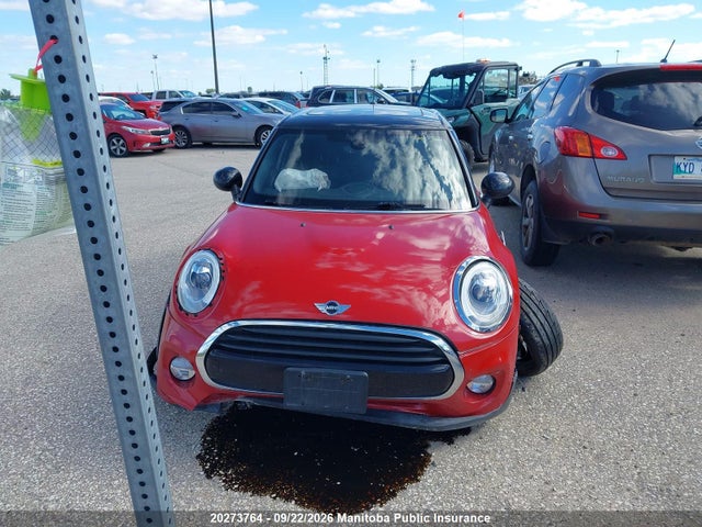 2016 Mini Cooper მანქანა იყიდება აუქციონზე, vin: WMWXU1C55G2D11860, აუქციონის ნომერი: 20273764