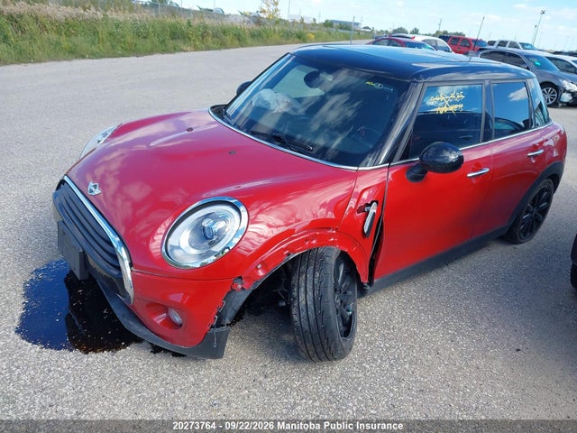 2016 Mini Cooper მანქანა იყიდება აუქციონზე, vin: WMWXU1C55G2D11860, აუქციონის ნომერი: 20273764
