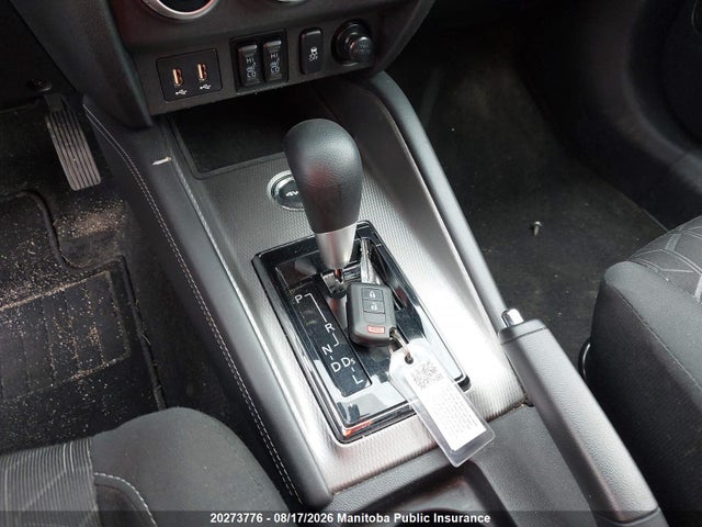 Mitsubishi RVR ES 2024 JA4AJUAU2RU603624 Image 10