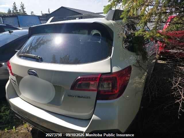 20273798 :رقم المزاد ، 4S4BSDNC7J3385355 vin ، 2018 Subaru Outback 2.5i Limited مزاد بيع