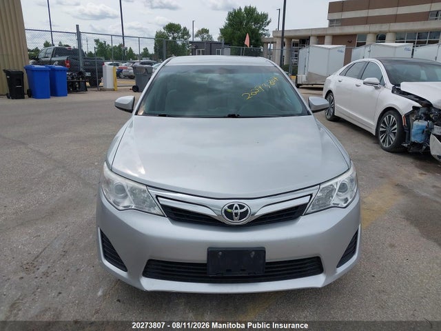 20273807 :رقم المزاد ، 4T1BF1FK6EU372816 vin ، 2014 Toyota Camry Le مزاد بيع