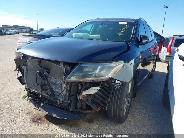 20273820 :رقم المزاد ، 5N1AR2MM8FC673205 vin ، 2015 Nissan Pathfinder Sl مزاد بيع