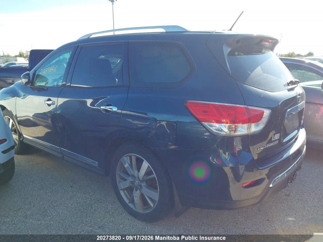 20273820 :رقم المزاد ، 5N1AR2MM8FC673205 vin ، 2015 Nissan Pathfinder Sl مزاد بيع