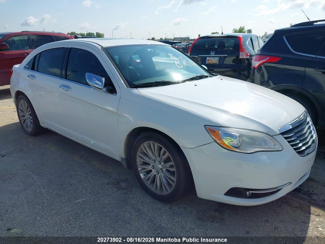 Chrysler 200 Limited V6 2014 1C3CCBCG2EN229268 main image