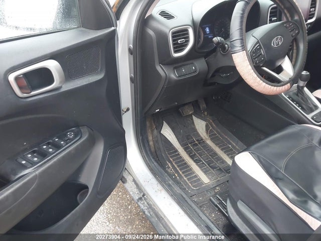 Hyundai Venue Essential 2021 KMHRB8A39MU094320 Image 5