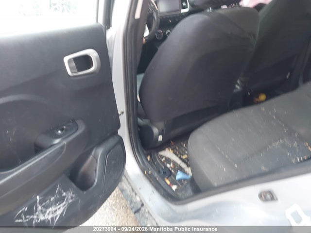 Hyundai Venue Essential 2021 KMHRB8A39MU094320 Image 7