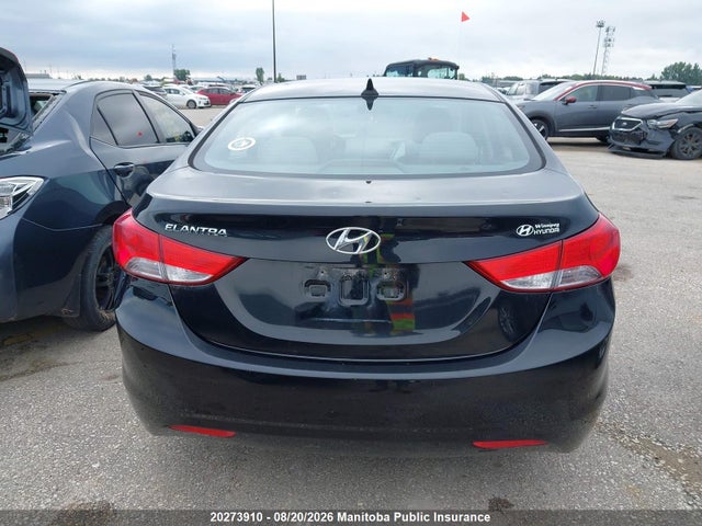 2013 Hyundai Elantra Gl მანქანა იყიდება აუქციონზე, vin: 5NPDH4AE7DH352478, აუქციონის ნომერი: 20273910