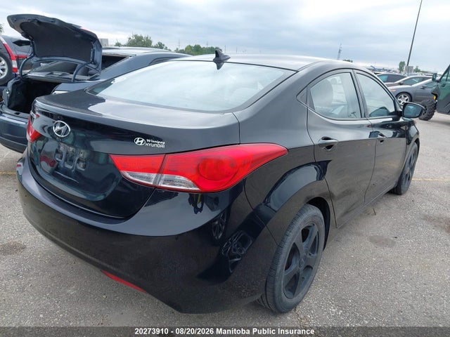 2013 Hyundai Elantra Gl მანქანა იყიდება აუქციონზე, vin: 5NPDH4AE7DH352478, აუქციონის ნომერი: 20273910