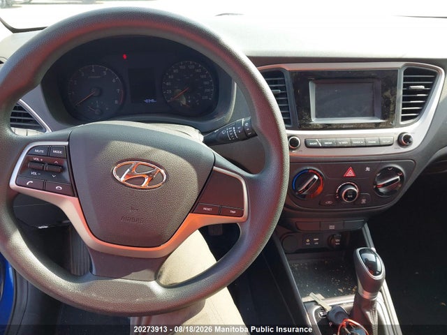 3KPC25A32KE086984 Hyundai Accent Essential