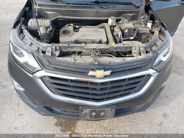 Chevrolet EQUINOX LT 2018 2GNAXSEV6J6325574 Image 9