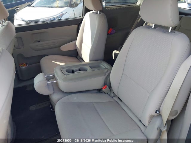 KIA SEDONA LX 2017 KNDMB5C13H6271057 Image 7