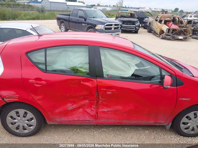 Auction sale of the 2013 Toyota Prius C, vin: JTDKDTB39D1541005, lot number: 20273999