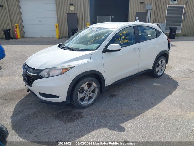 Honda HR-V LX 2016 3CZRU6H38GM111183 Image 2