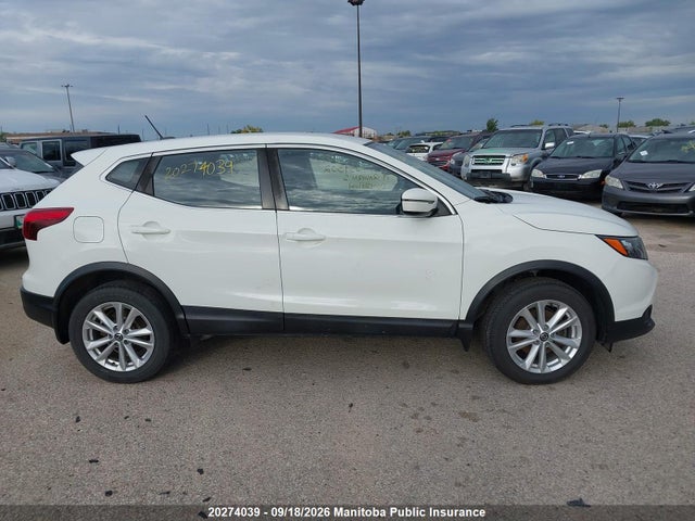 JN1BJ1CR9KW339302 Nissan Qashqai S