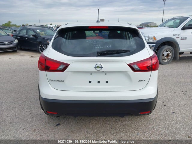 JN1BJ1CR9KW339302 Nissan Qashqai S