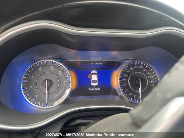 1C3CCCEG3FN584275 Chrysler 200 C V6
