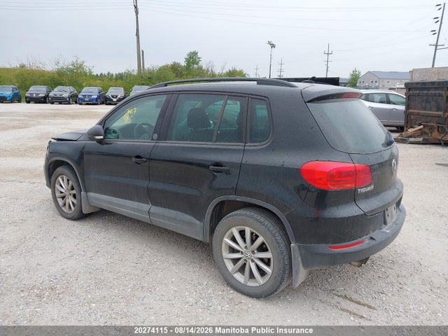 20274115 :رقم المزاد ، WVGNV7AX3HK008214 vin ، 2017 Volkswagen Tiguan 2.0 Tsi مزاد بيع