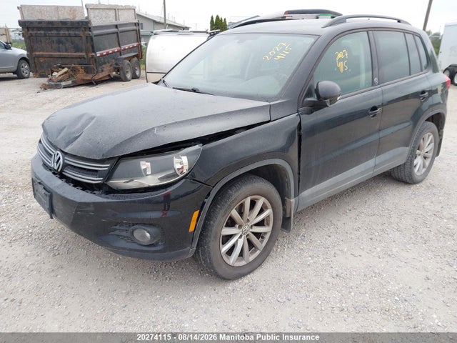 20274115 :رقم المزاد ، WVGNV7AX3HK008214 vin ، 2017 Volkswagen Tiguan 2.0 Tsi مزاد بيع