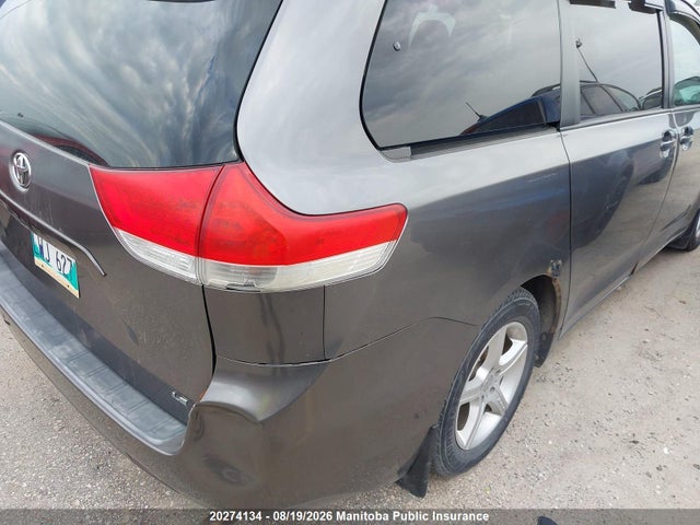 2011 Toyota Sienna Le V6 მანქანა იყიდება აუქციონზე, vin: 5TDKK3DC7BS110214, აუქციონის ნომერი: 20274134