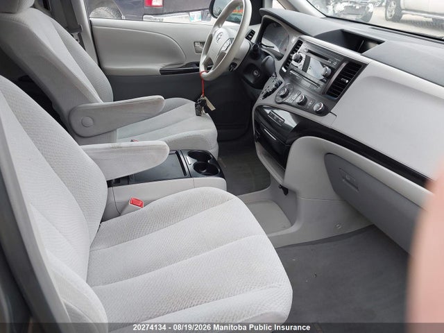 2011 Toyota Sienna Le V6 მანქანა იყიდება აუქციონზე, vin: 5TDKK3DC7BS110214, აუქციონის ნომერი: 20274134