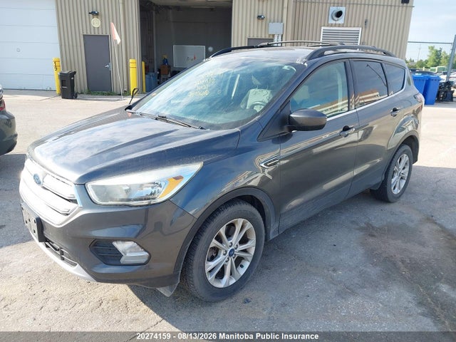 Ford ESCAPE SE 2018 1FMCU9GD3JUA26094 Image 2