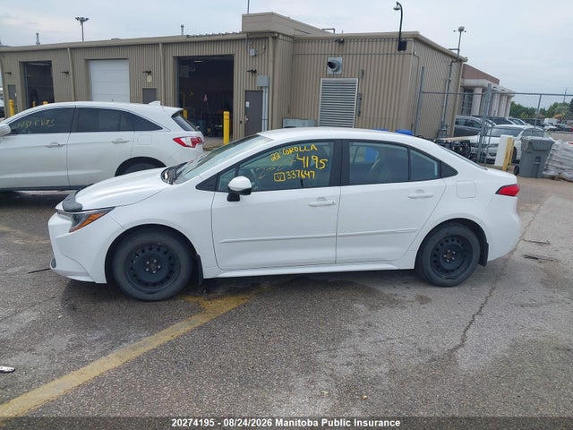 Toyota COROLLA LE 2022 5YFBPMBEXNP337647 Image 14