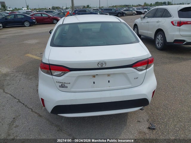 Toyota COROLLA LE 2022 5YFBPMBEXNP337647 Image 16