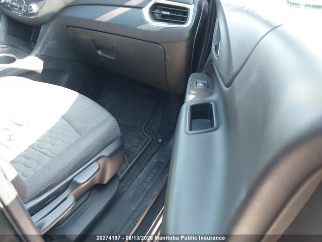 2019 Chevrolet Equinox Lt მანქანა იყიდება აუქციონზე, vin: 2GNAXUEV7K6215789, აუქციონის ნომერი: 20274197