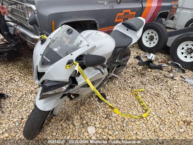 20274221 :رقم المزاد ، JH2PC40097M005947 vin ، 2007 Honda Cbr600rr مزاد بيع
