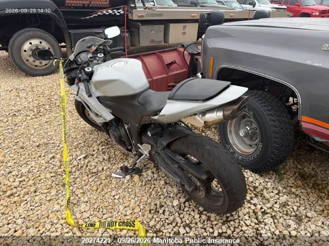 20274221 :رقم المزاد ، JH2PC40097M005947 vin ، 2007 Honda Cbr600rr مزاد بيع