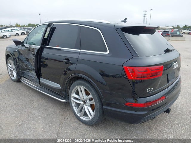 Audi Q7 V6 2018 WA1WAAF77JD024608 Image 3