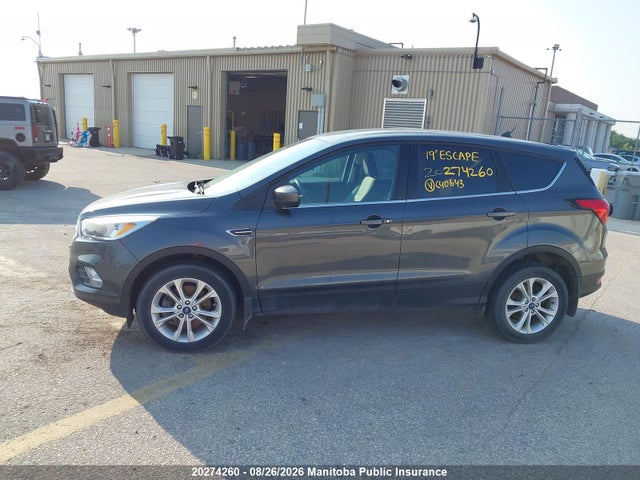 1FMCU9GD4KUC40643 Ford ESCAPE SE