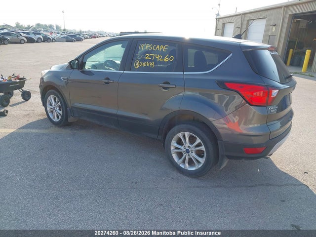 1FMCU9GD4KUC40643 Ford ESCAPE SE