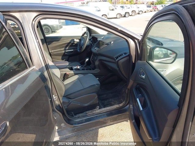 1FMCU9GD4KUC40643 Ford ESCAPE SE