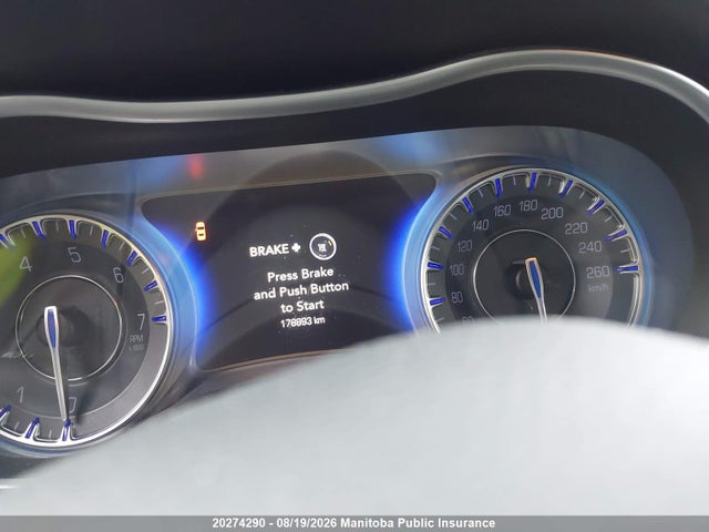 Chrysler 300 Limited 2015 2C3CCAAG8FH766069 Image 6