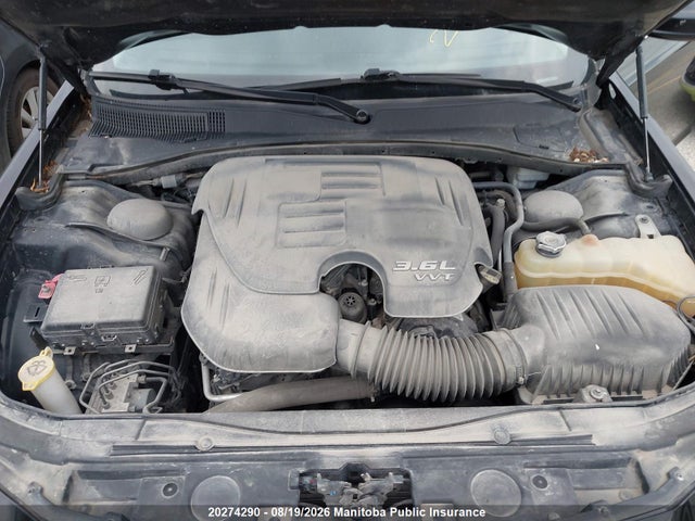 Chrysler 300 Limited 2015 2C3CCAAG8FH766069 Image 9