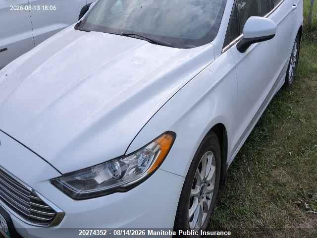 Ford FUSION S 2017 3FA6P0G76HR134800 Image 2