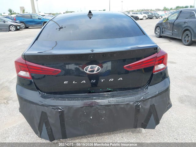 KMHD84LF4KU750302 Hyundai Elantra Preferred