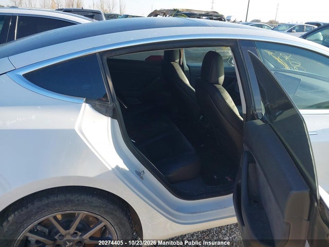 2020 Tesla Model 3 Standard Range Plus 50 მანქანა იყიდება აუქციონზე, vin: 5YJ3E1EAXLF715993, აუქციონის ნომერი: 20274405