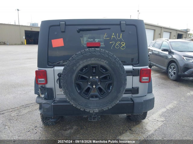 20274524 :رقم المزاد ، 1C4HJWDG1GL177692 vin ، 2016 Jeep Wrangler Unlimited Sport مزاد بيع