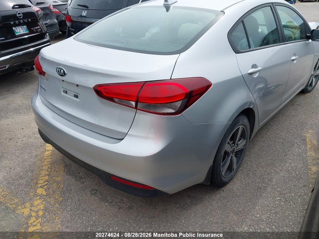 KIA FORTE LX 2018 3KPFL4A77JE265172 Image 4